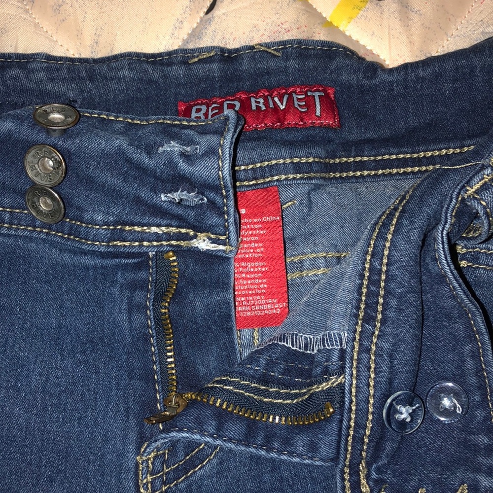 Red Rivet Shorts - Picture 2 of 3